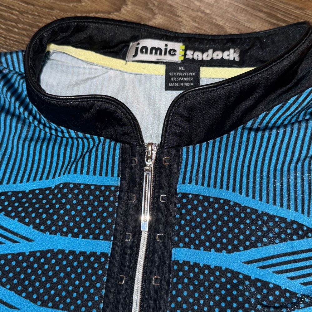 Jamie Sadock size XL tank EUC - Picture 3 of 4